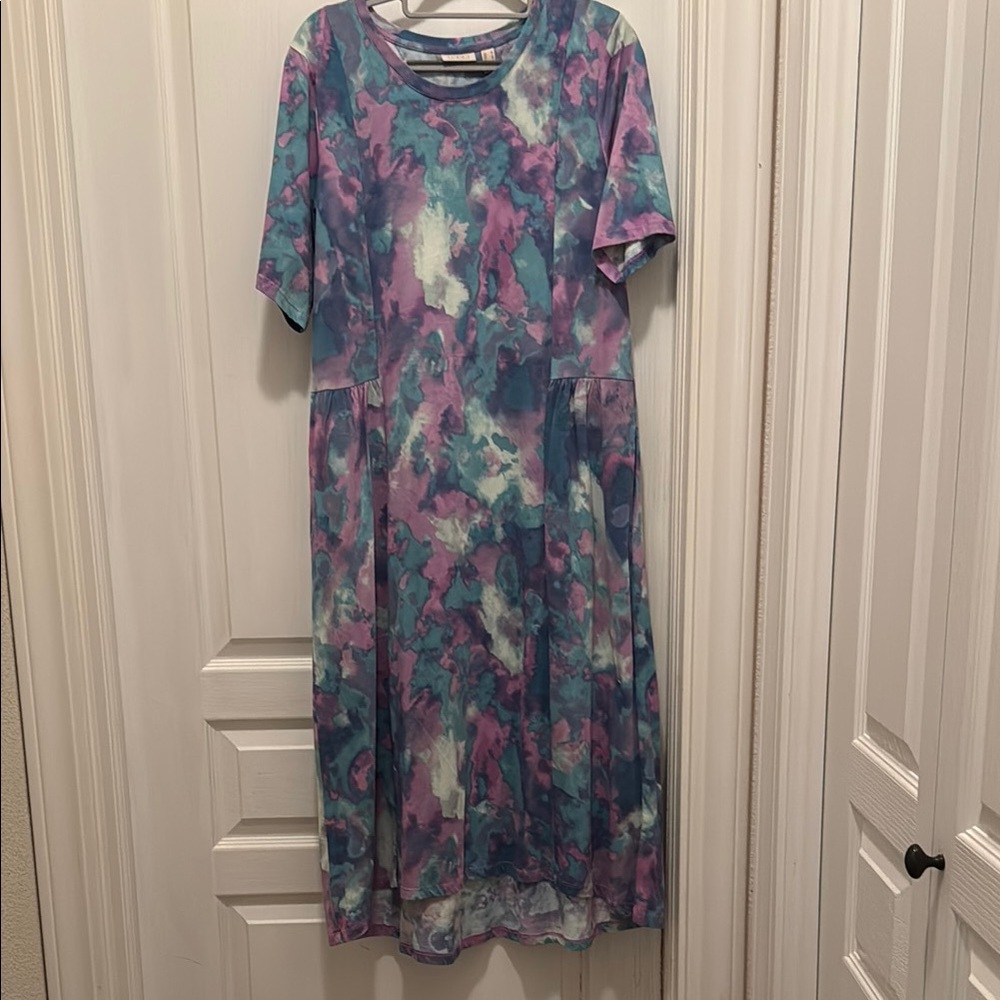 LOGO by Lori Goldstein Tie-Dye Midi Dress
